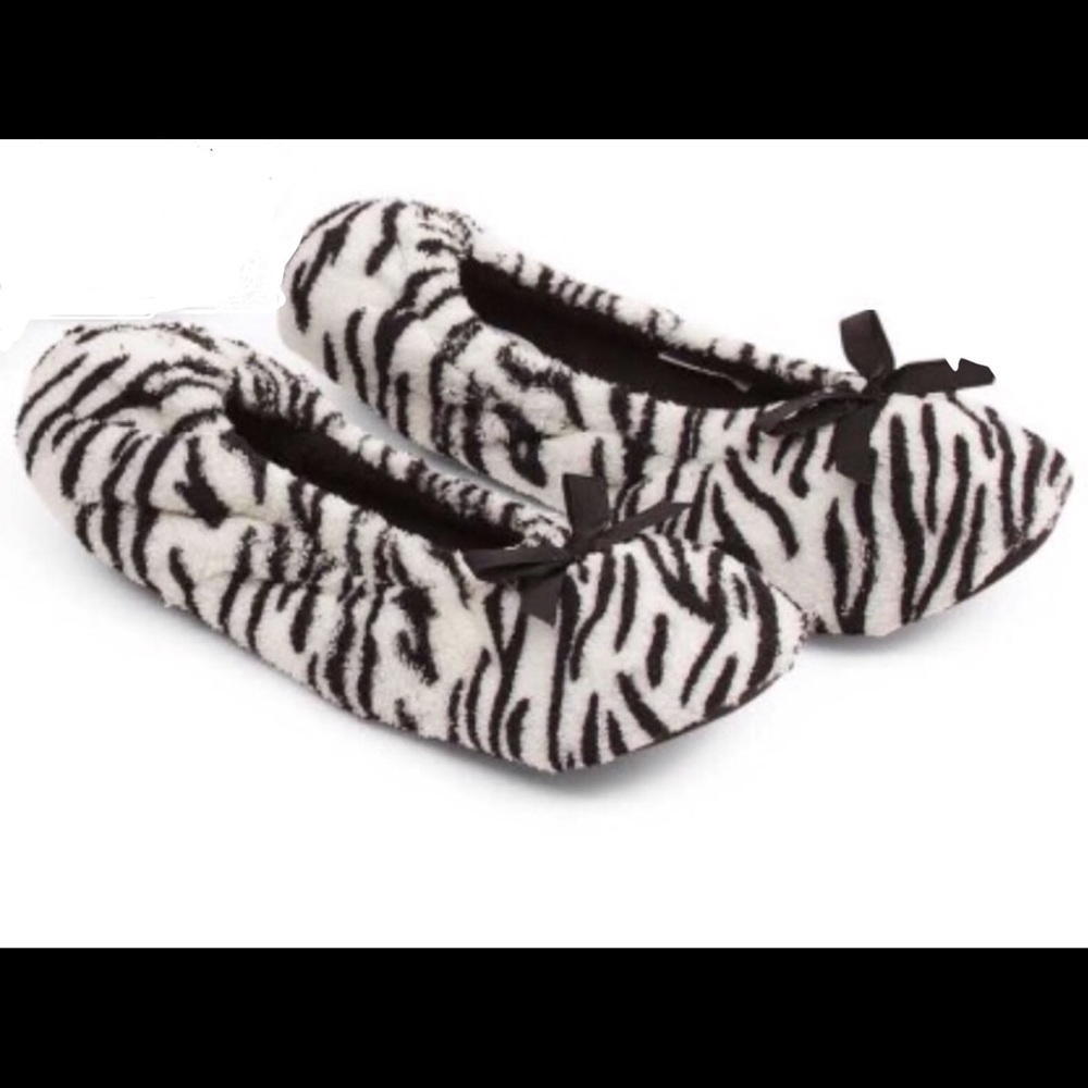 🌷Cozy Ballet Slippers in Zebra